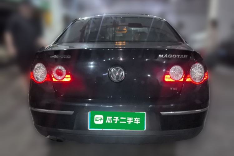 Used Volkswagen Magotan 2009 1.8 TSI DSG Comfort Edition Rear