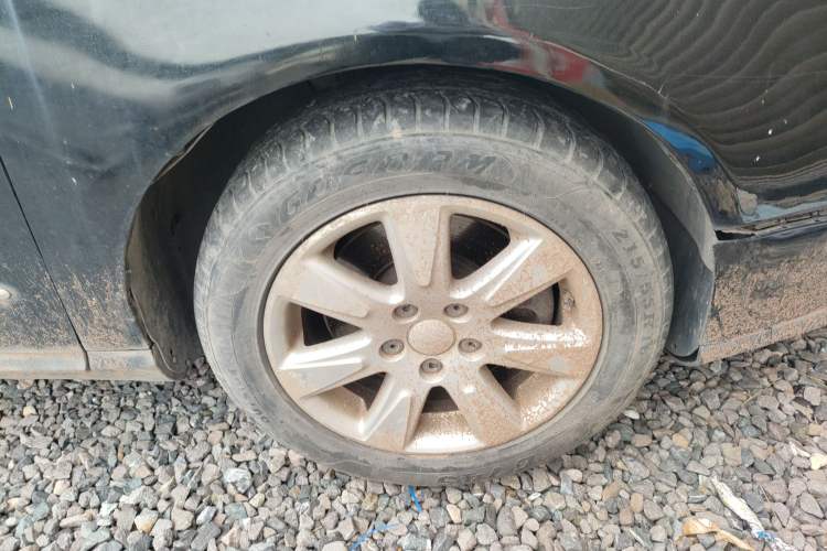 Used Volkswagen Magotan 2009 1.8 TSI DSG Comfort Edition Right Front Wheel Hub