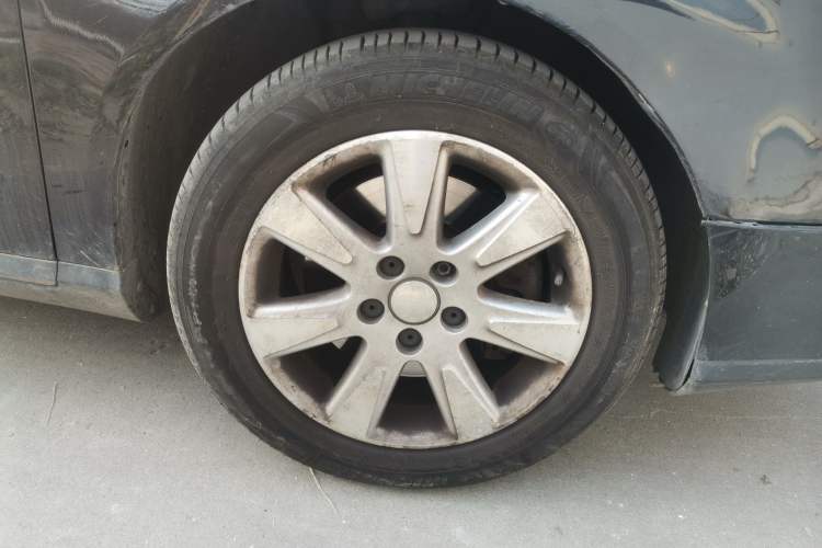 Used Volkswagen Magotan 2009 1.8 TSI DSG Comfort Edition Right Front Wheel Hub