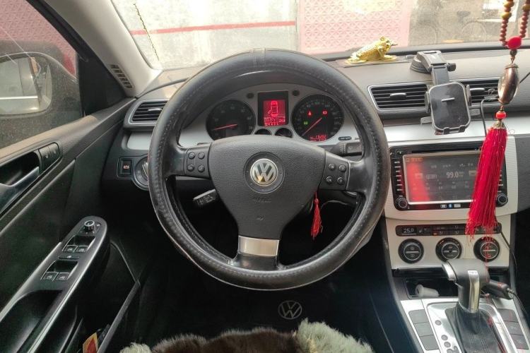 Used Volkswagen Magotan 2009 1.8 TSI DSG Luxury Edition Steering Wheel