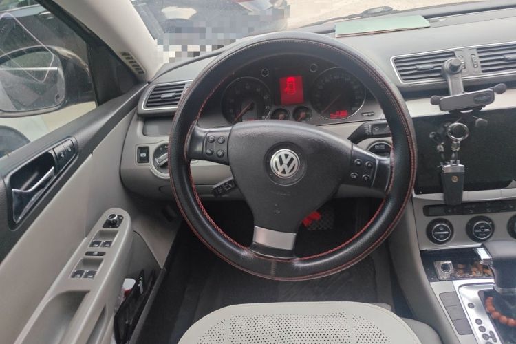 Used Volkswagen Magotan 2009 1.8 TSI DSG Comfort Edition Steering Wheel
