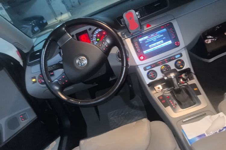 Used Volkswagen Magotan 2009 1.8 TSI DSG Comfort Edition Steering Wheel