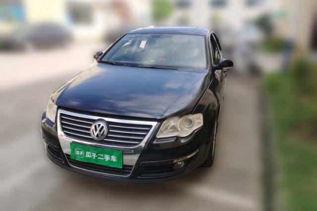 Ojetý Volkswagen Magotan 2009 1.8 TSI DSG Comfort Edition