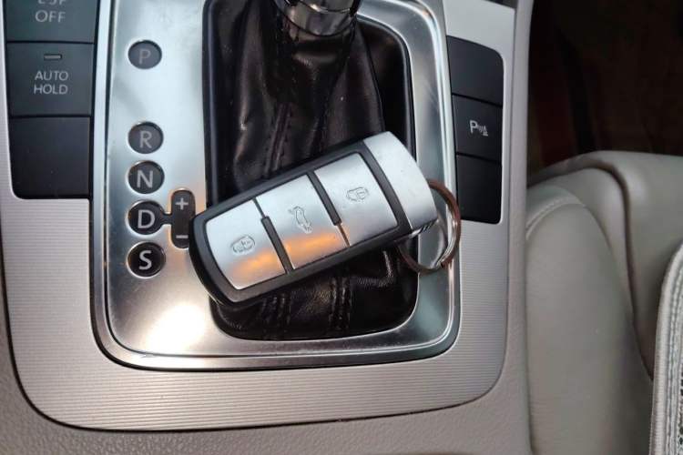 Used Volkswagen Magotan 2009 1.8 TSI DSG Comfort Edition Vehicle Key