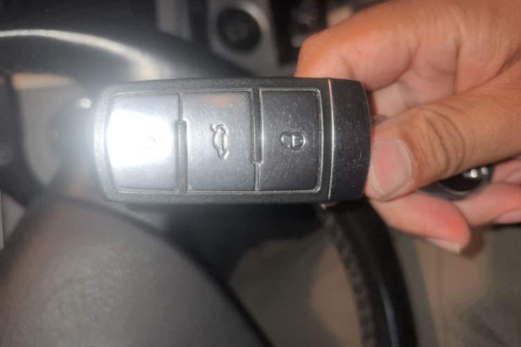 Used Volkswagen Magotan 2009 1.8 TSI DSG Comfort Edition Vehicle Key