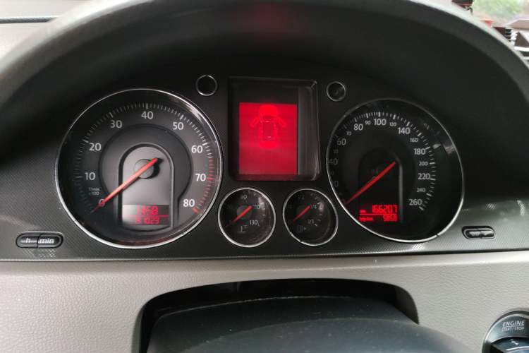 Used Volkswagen Magotan 2009 1.8 TSI DSG Comfort Edition Instrument Cluster