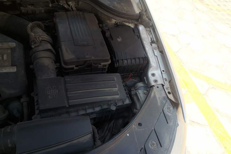 Used Volkswagen Magotan 2009 1.8 TSI DSG Luxury Edition Engine Bay Left