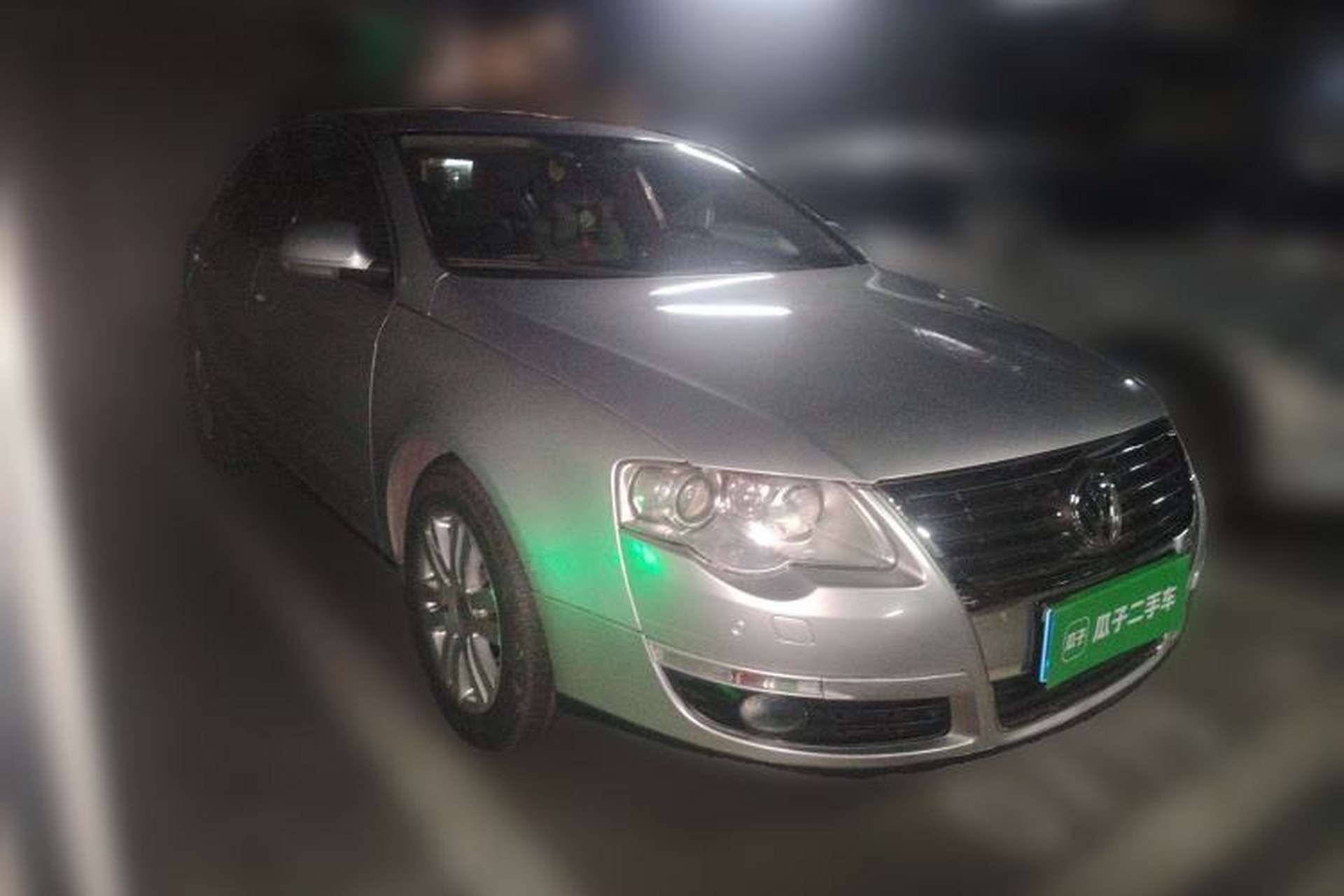 Used Volkswagen Magotan 2009 1.8 TSI DSG Luxury Edition Front Right 45 Deg
