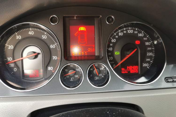 Used Volkswagen Magotan 2009 1.8 TSI DSG Comfort Edition Instrument Cluster