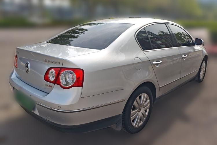 Used Volkswagen Magotan 2009 1.8 TSI DSG Luxury Edition Rear Right 45 Deg