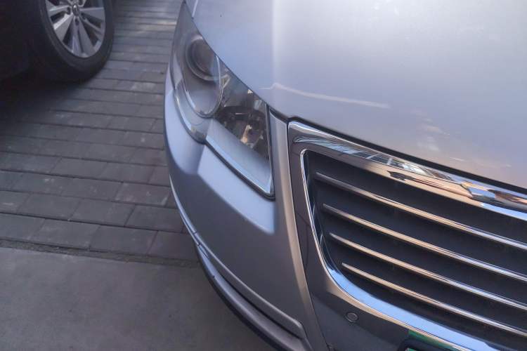 Used Volkswagen Magotan 2009 1.8 TSI DSG Comfort Edition Right Front Headlight