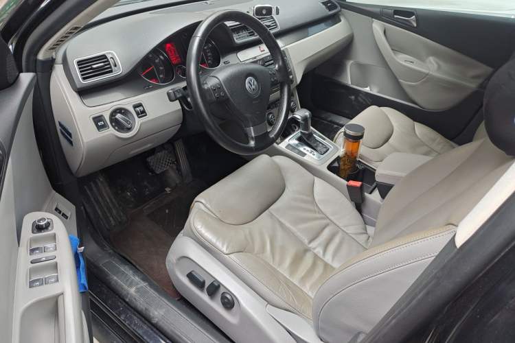 Used Volkswagen Magotan 2010 1.4TSI Elite Edition Driver Seat