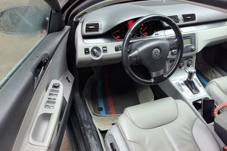 Used Volkswagen Magotan 2010 1.4TSI Elite Edition Driver Seat
