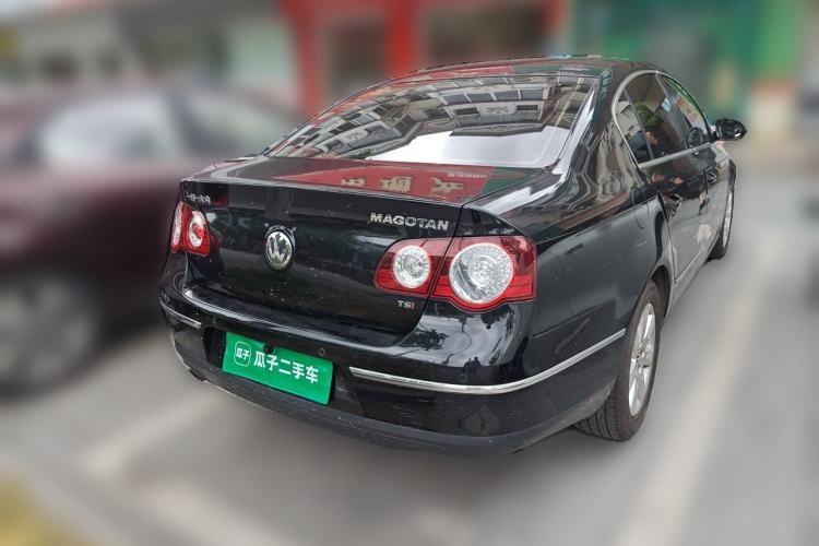 Used Volkswagen Magotan 2010 1.4TSI Elite Edition Rear Right 45 Deg