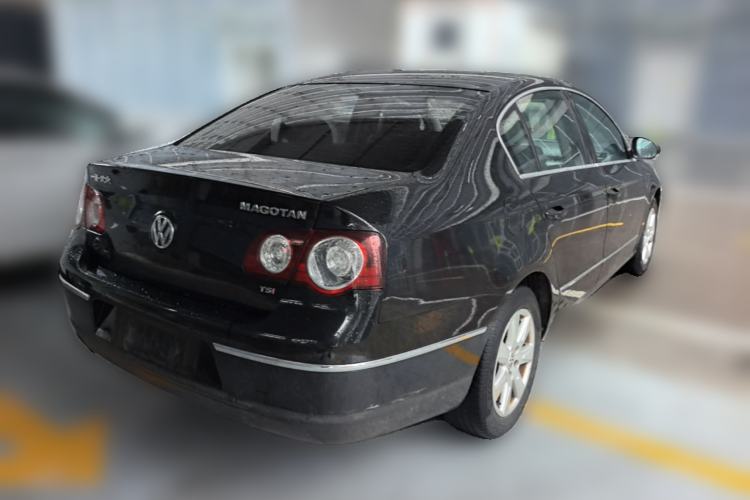 Used Volkswagen Magotan 2010 1.4TSI Elite Edition Rear Right 45 Deg