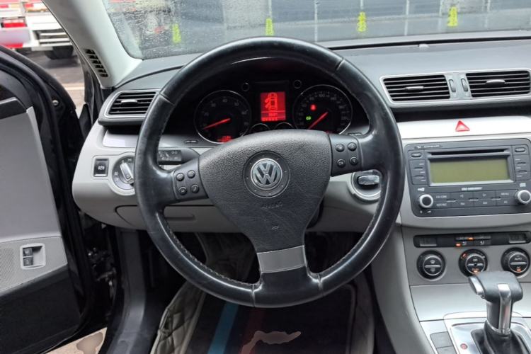 Used Volkswagen Magotan 2010 1.4TSI Elite Edition Steering Wheel