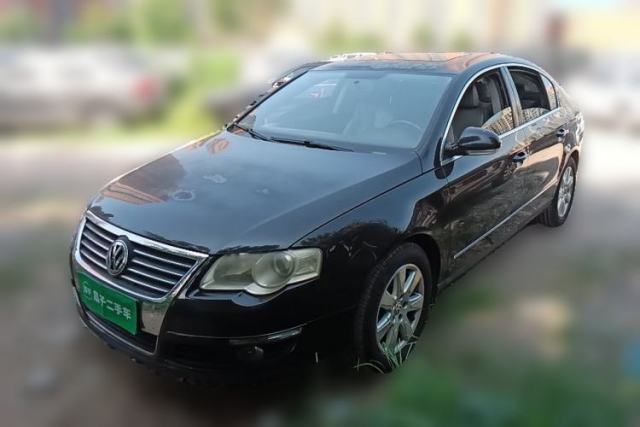 Ojetý Volkswagen Magotan 2011 1.4 TSI Elite Edition