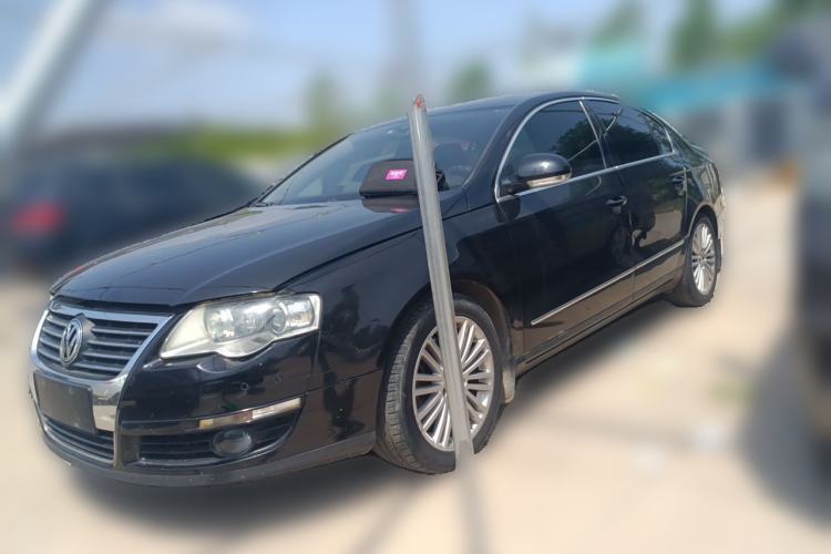Used Volkswagen Magotan 2011 2.0 TSI DSG Comfort Edition Guazi used car, China used car export, Used car for sale, Used  cars, Cheapest cars for sale