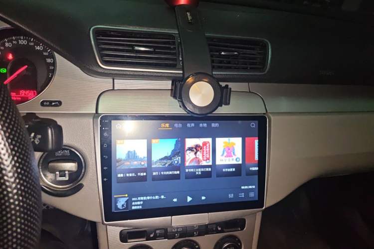 Used Volkswagen Magotan 2011 2.0 TSI DSG Luxury Edition Audio And AC Panel