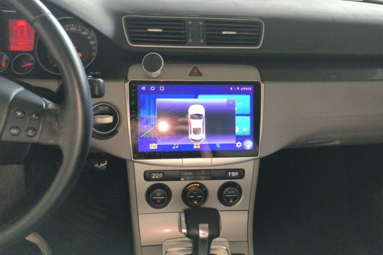 Used Volkswagen Magotan 2011 1.4 TSI Elite Edition Audio And AC Panel