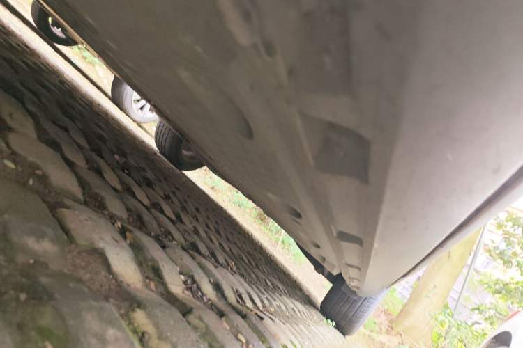 Used Volkswagen Magotan 2011 1.4 TSI Standard Edition Chassis Front Left