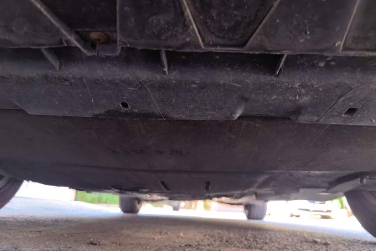 Used Volkswagen Magotan 2011 1.8TSI DSG Comfort Model Chassis Front