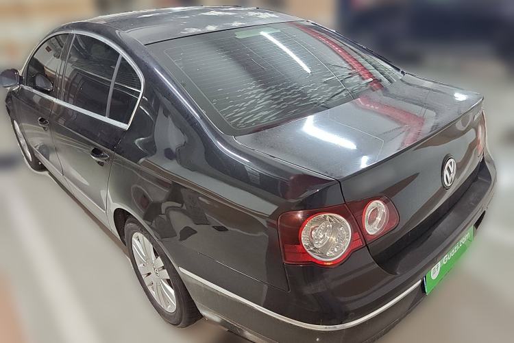 Used Volkswagen Magotan 2011 1.8TSI DSG Luxury Model Exterior 3