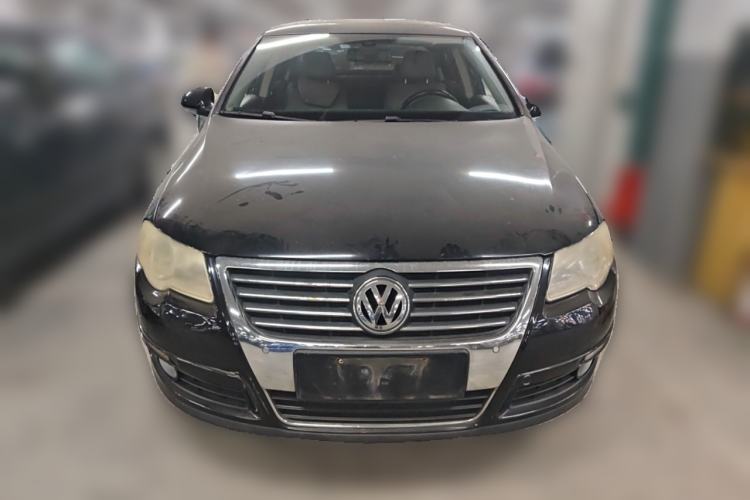 Used Volkswagen Magotan 2011 1.8TSI DSG Comfort Model Front