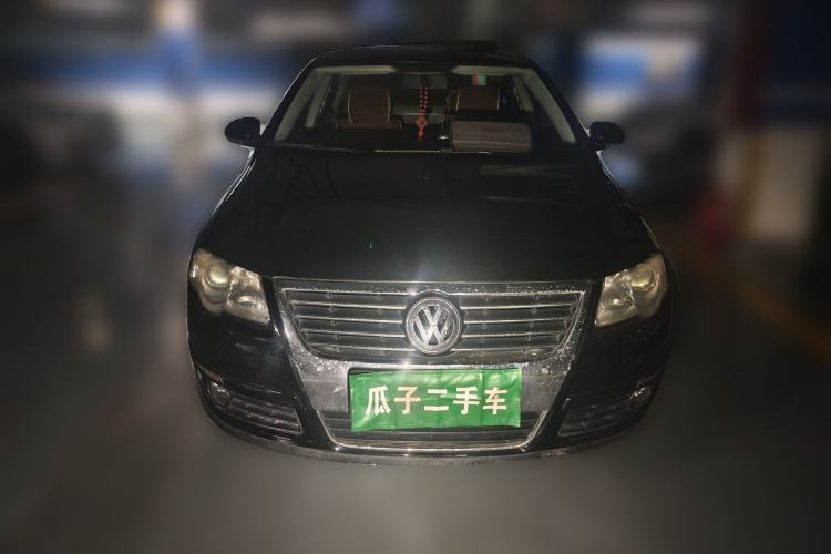 Used Volkswagen Magotan 2011 1.4 TSI Elite Edition Front