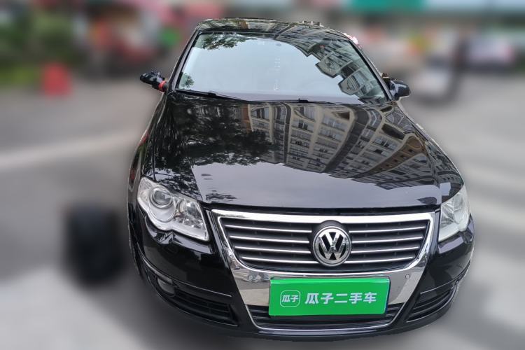 Used Volkswagen Magotan 2011 1.4 TSI Elite Edition Front