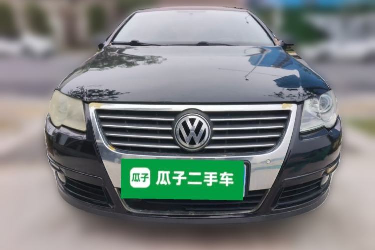 Used Volkswagen Magotan 2011 1.4 TSI Elite Edition Front