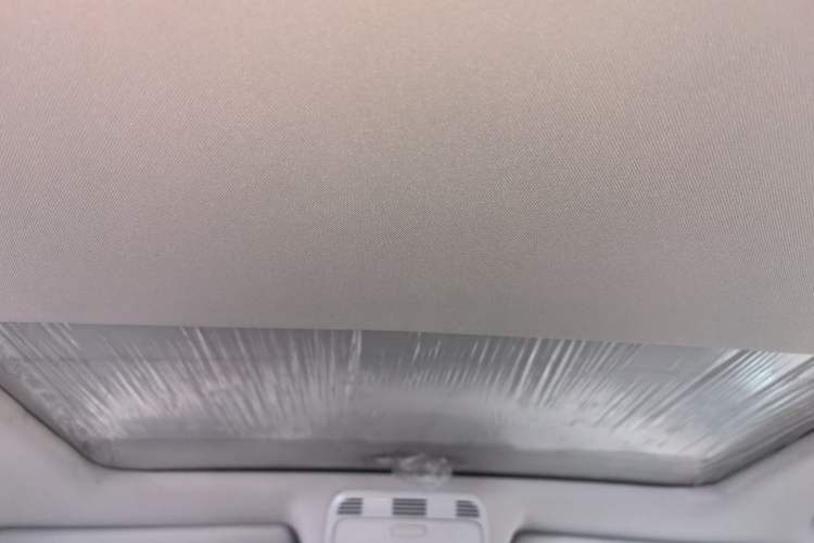 Used Volkswagen Magotan 2011 1.4 TSI Elite Edition Headliner