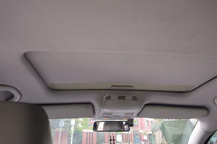 Used Volkswagen Magotan 2011 1.4 TSI Elite Edition Headliner
