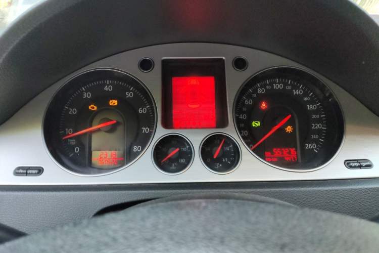 Used Volkswagen Magotan 2011 1.8TSI DSG Luxury Model Instrument Cluster