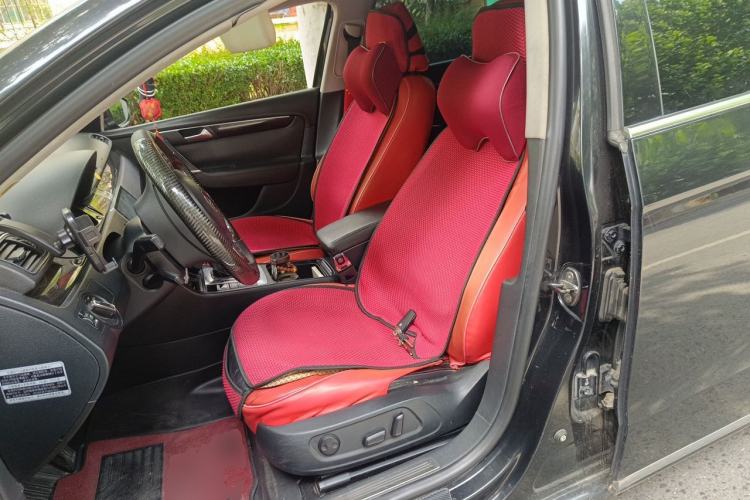 Used Volkswagen Magotan 2011 1.8TSI DSG Luxury Model Left Front Seat