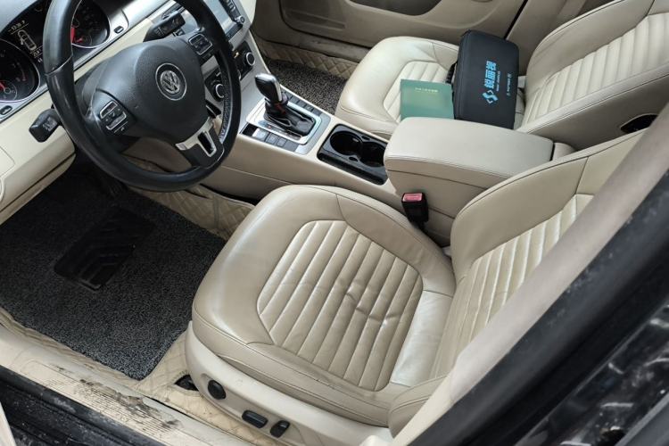 Used Volkswagen Magotan 2011 1.8TSI DSG Luxury Model Left Front Seat