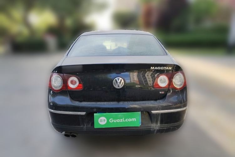 Used Volkswagen Magotan 2011 1.8TSI DSG Luxury Model Rear
