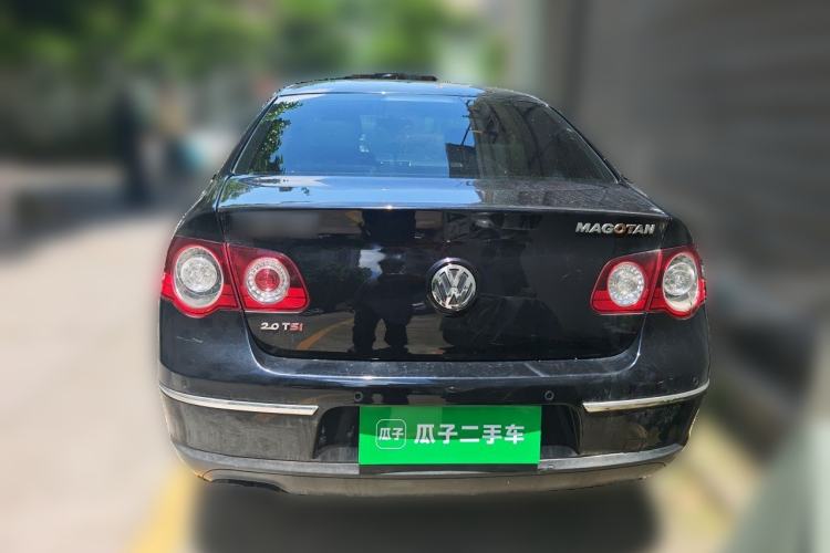 Used Volkswagen Magotan 2011 2.0 TSI DSG Comfort Edition Rear