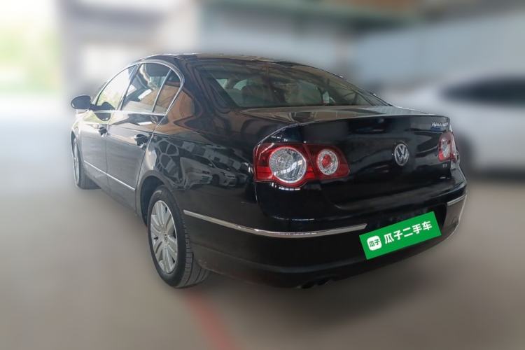 Used Volkswagen Magotan 2011 1.8TSI DSG Luxury Model Rear Left 45 Deg