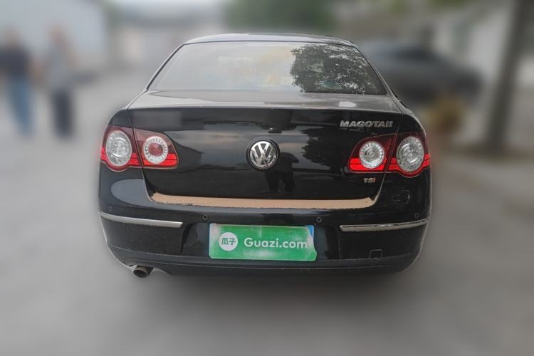 Used Volkswagen Magotan 2011 1.4 TSI Elite Edition Rear