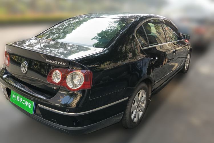 Used Volkswagen Magotan 2011 1.4 TSI Elite Edition Rear Right 45 Deg