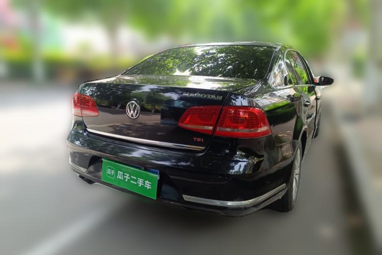 Used Volkswagen Magotan 2011 1.8TSI DSG Luxury Model Rear Right 45 Deg