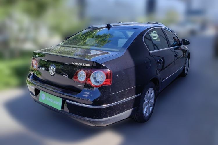 Used Volkswagen Magotan 2011 1.4 TSI Elite Edition Rear Right 45 Deg
