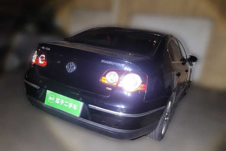 Used Volkswagen Magotan 2011 2.0 TSI DSG Luxury Edition Rear Right 45 Deg