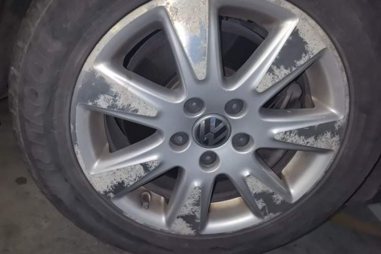 Used Volkswagen Magotan 2011 1.4 TSI Elite Edition Right Front Wheel Hub