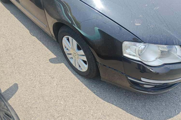 Used Volkswagen Magotan 2011 1.8TSI DSG Luxury Model Right Front Wheel Hub