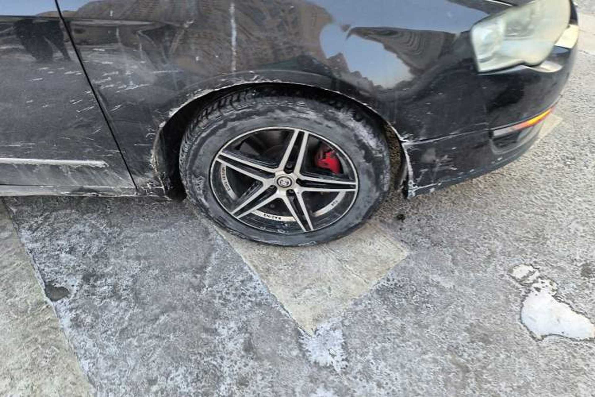 Used Volkswagen Magotan 2011 1.8TSI DSG Luxury Model Right Front Wheel Hub