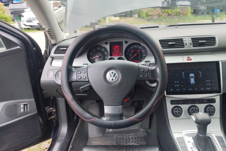Used Volkswagen Magotan 2011 1.8TSI DSG Luxury Model Steering Wheel