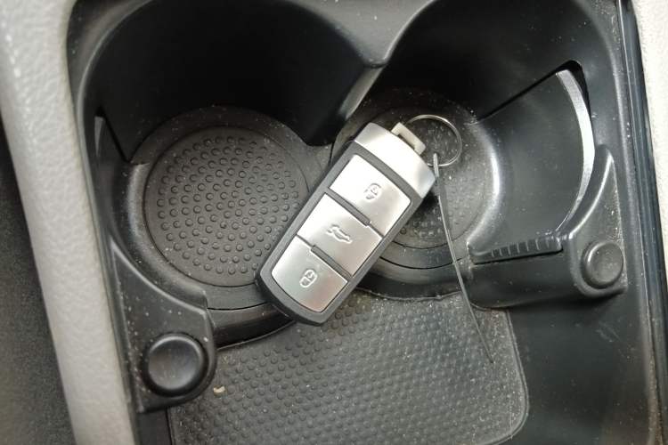 Used Volkswagen Magotan 2011 1.4 TSI Elite Edition Vehicle Key