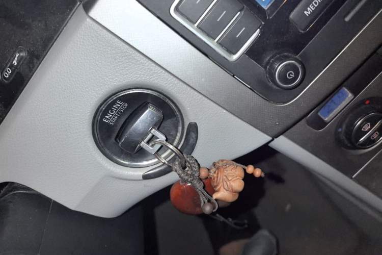 Used Volkswagen Magotan 2011 1.4 TSI Elite Edition Vehicle Key